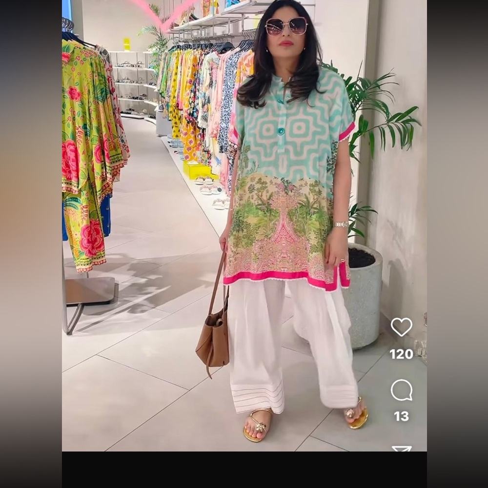 Pakistani ETHNIC Tropical Print Shirt or Kameez - Pink and Green. Shalwar Kameez